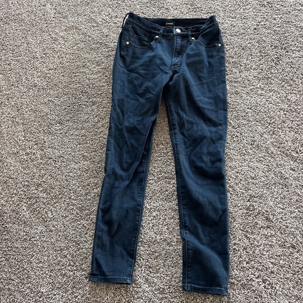 Dark wash blue jeans